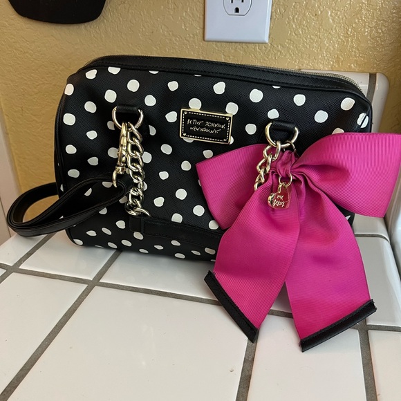Betsey Johnson Handbags - Betsey Johnson 2-piece polka dot/bow purse & wallet